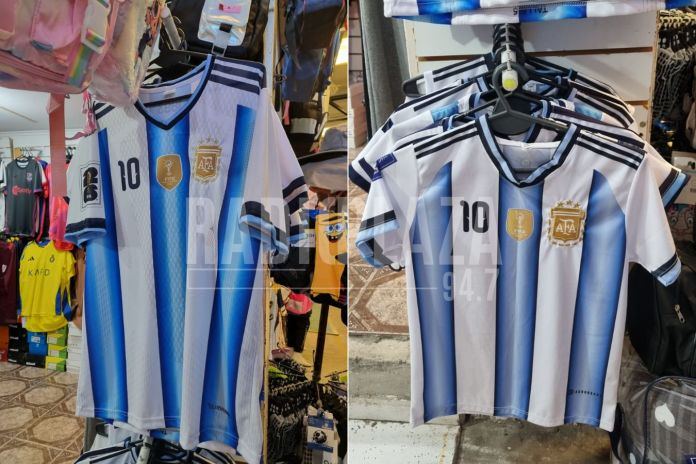 A 35 días del Mundial: los precios de las camisetas de la selección