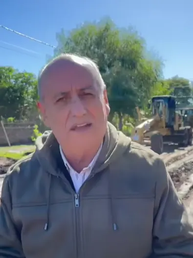 Avanzan obras en barrios de Santa Elena