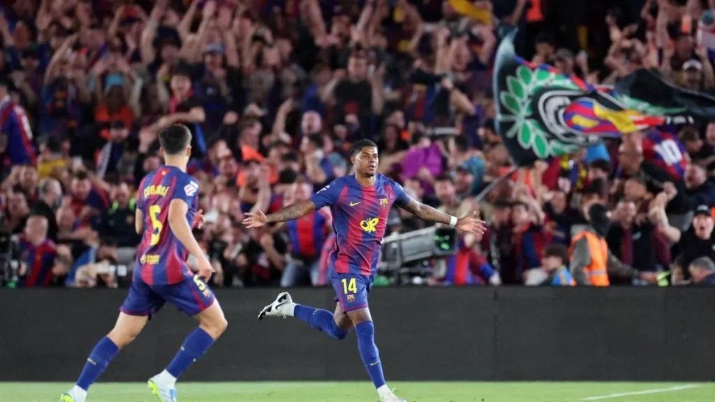 Barcelona le ganó el clásico a Real Madrid y se consagró campeón en su cara