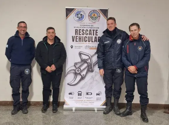 Bomberos Voluntarios se capacitaron en técnicas avanzadas de rescate vehicular