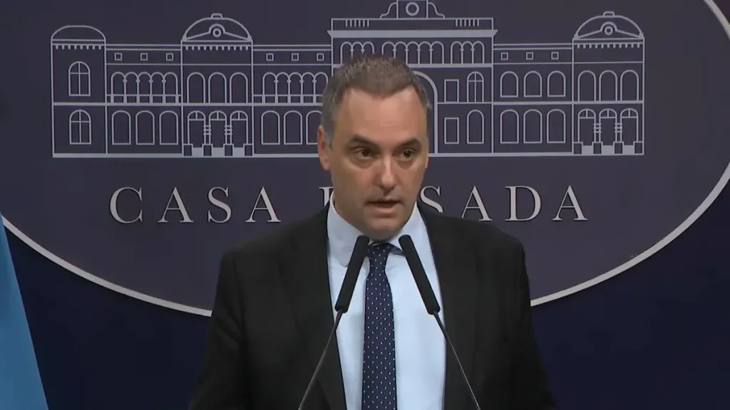 Caso Adorni: la Justicia detecta movimientos no declarados en criptomonedas y crece la lupa sobre su patrimonio