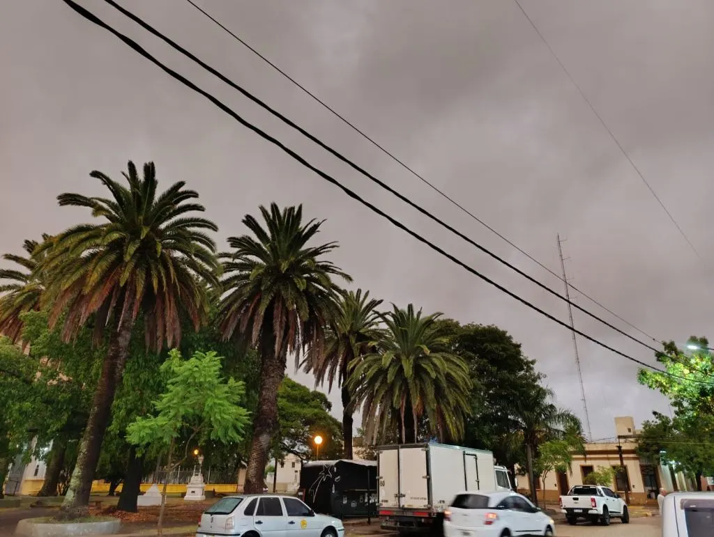 Ciclogénesis en Entre Ríos: alertan por tormentas severas y un jueves crítico en La Paz