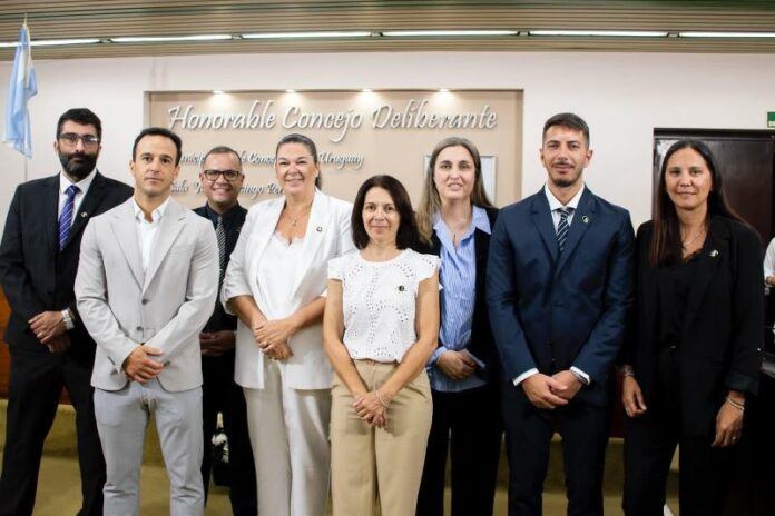 Concejales del PJ piden explicaciones por un cargo que aún se cobra en la factura de luz