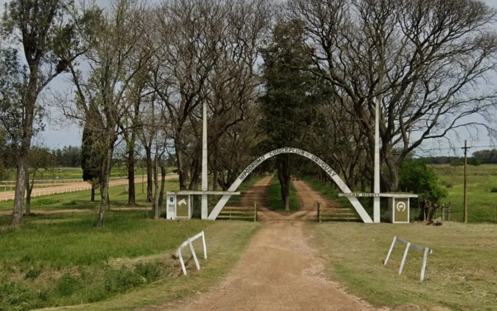 Concepción del Uruguay vive una gran jornada turfística en el Hipódromo Uruguay