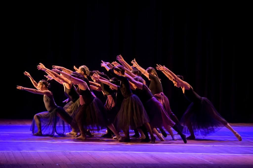 Continúa abierta la inscripción del Encuentro Entrerriano de Danza y difundieron los jurados