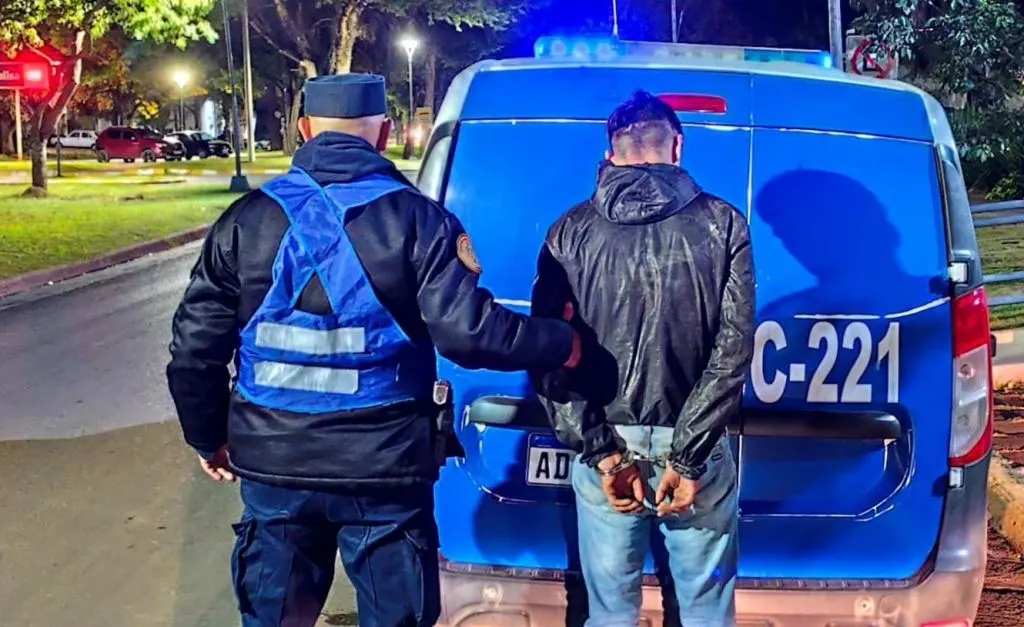 Crespo: Detenido por violación de domicilio, desobediencia judicial y resistencia a la autoridad