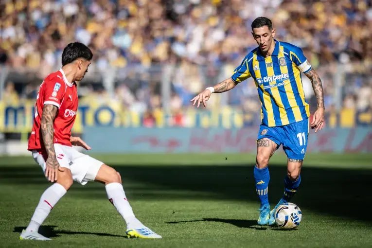 Di María brilló con un golazo y Rosario Central eliminó a Independiente