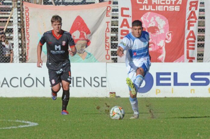 Dura caída de Gimnasia en Rafaela: fue goleado 4 a 1 por 9 de Julio