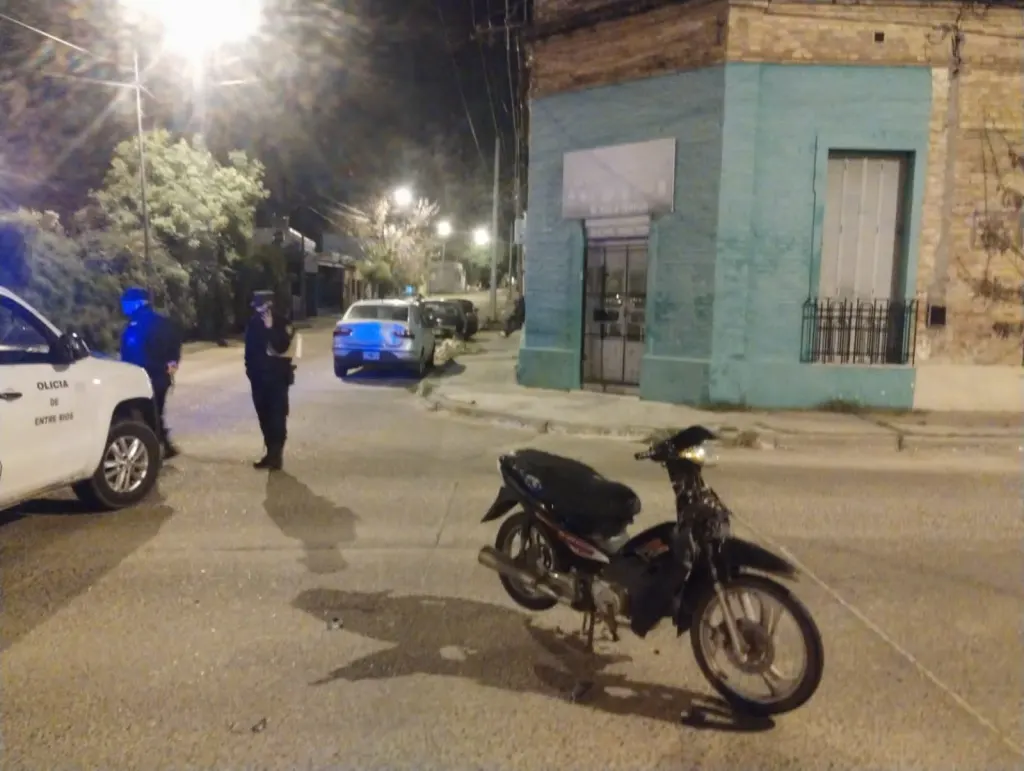 El choque de moto-auto del día.