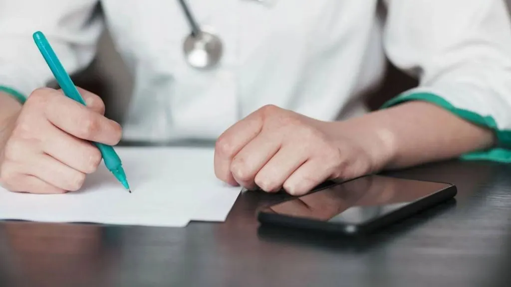 El diagnóstico del secretario de Trabajo sobre el «abuso» de las licencias médicas
