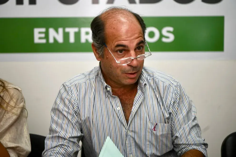 El diputado Marcelo López López afirmó que “la universidad pública es la inversión estratégica más importante para una nación"