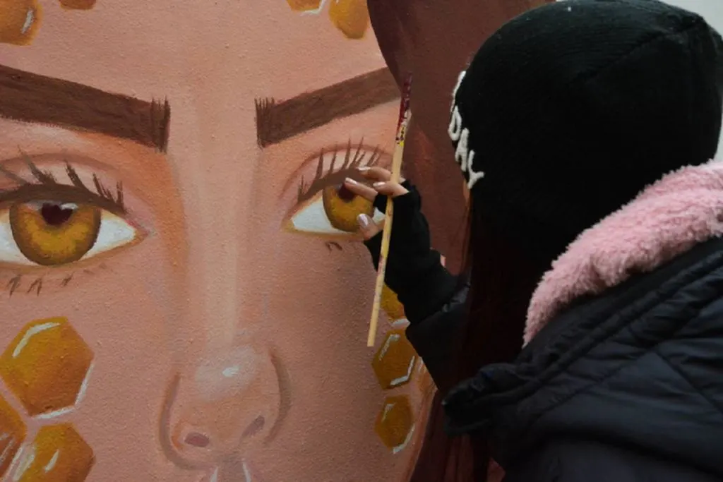 El Encuentro Provincial de Muralismo tuvo color, identidad y arte entrerriano en las calles de Maciá