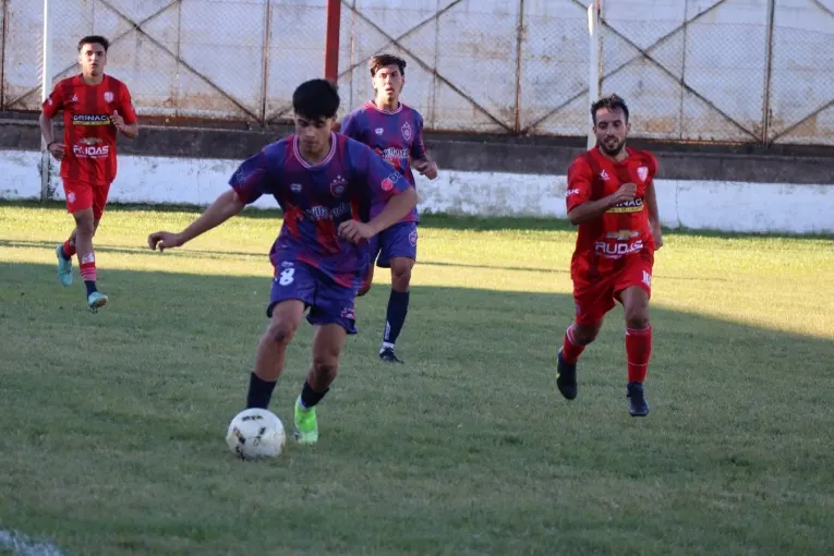 El fútbol concordiense juega la octava fecha del Torneo Centenario