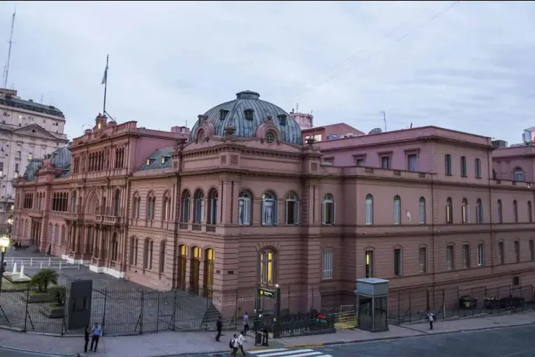 El Gobierno amplió en $500.000 millones el fondo para deudas previsionales