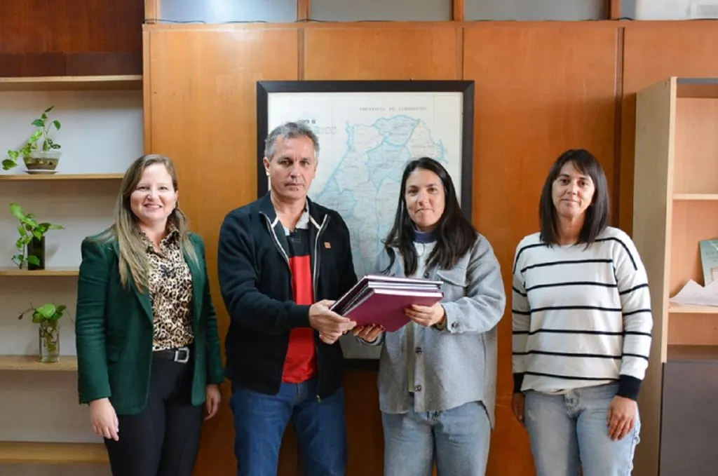 El Ministerio de Desarrollo Humano acompañó la obtención de personería jurídica de la Asociación Civil Galpón Solidario