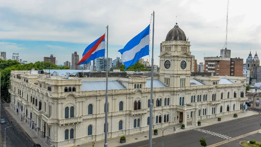 Entre Ríos mejoró su perfil financiero y recibió una suba de calificación crediticia por su capacidad de pago