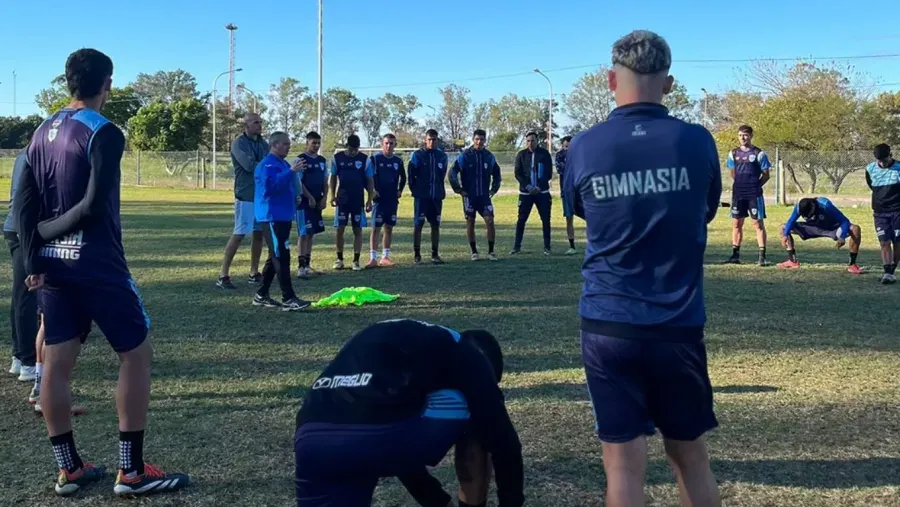 Este domingo será el debut de Martín Pinilla como DT de Gimnasia