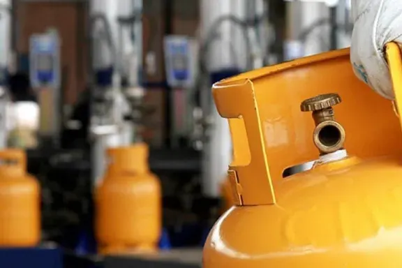 Gas en garrafa: quiénes acceden al nuevo sistema y de cuánto es el reintegro