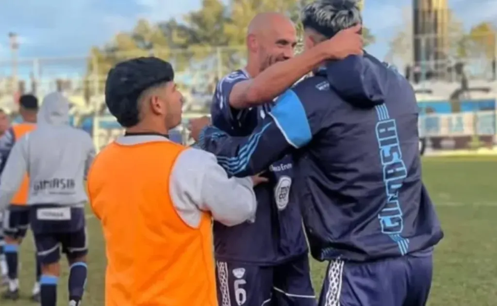 Gimnasia logró su primera victoria en el Federal A