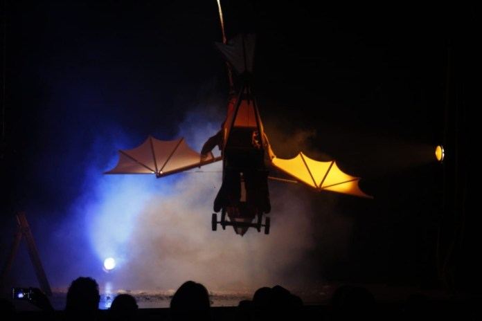Icaria, la payasa que quiere volar, vuelve este viernes a Casa Boulevard