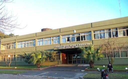 La Escuela de Comercio ya no brinda sus clases de Educación Física en el Club Santa Rosa: la explicación