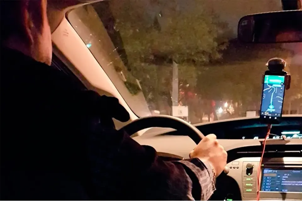 Los conductores de Uber, Cabify y DiDi deberán tramitar una licencia profesional