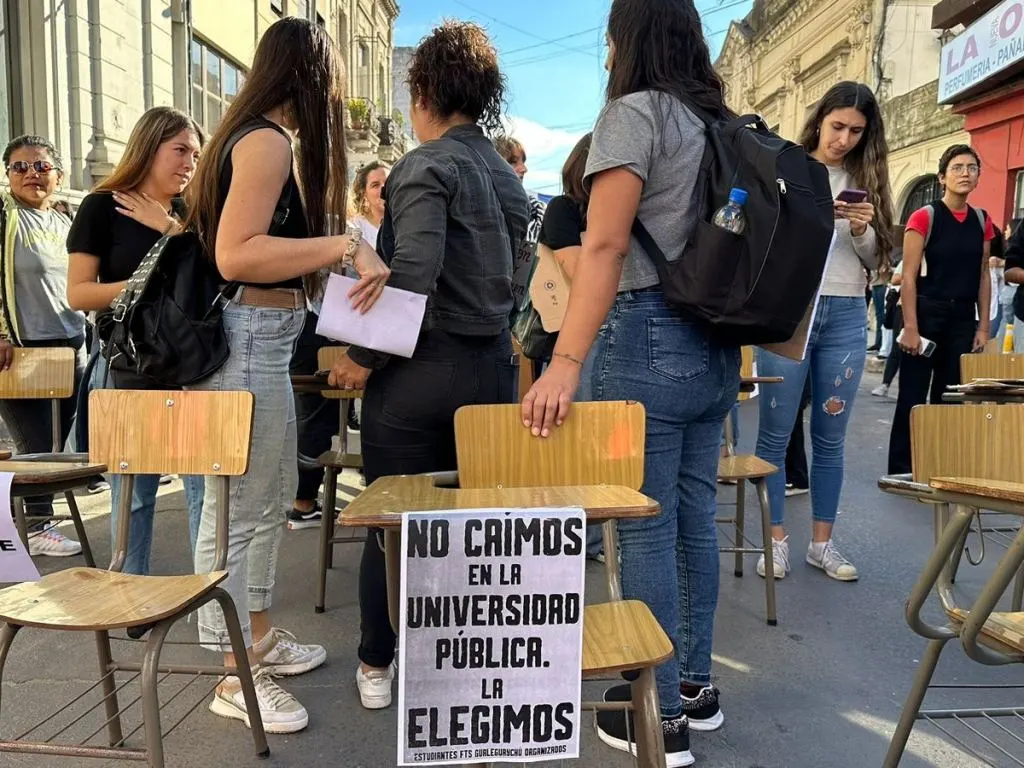 Marcha Universitaria: Gualeguaychú se suma con clases públicas y movilización a Plaza San Martín