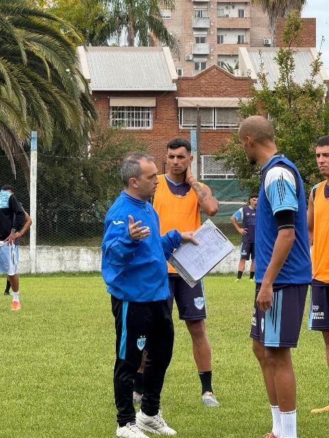 Martín Pinilla: “Solo pensamos en empezar a sacar puntos”