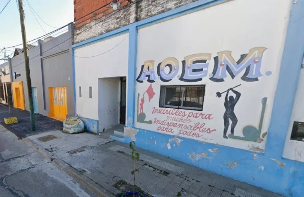 Municipales en estado de alerta: AOEM espera una convocatoria al diálogo y suspende medidas por 72 horas