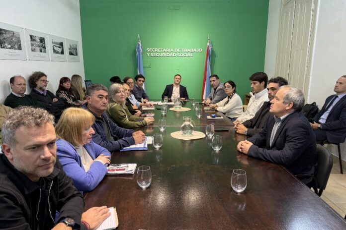 Paritaria docente: el Gobierno ofreció un 3,5%, los gremios no aceptaron