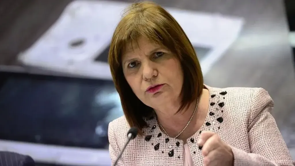 Patricia Bullrich le pidió a Adorni que presente «de inmediato” su declaración jurada de bienes