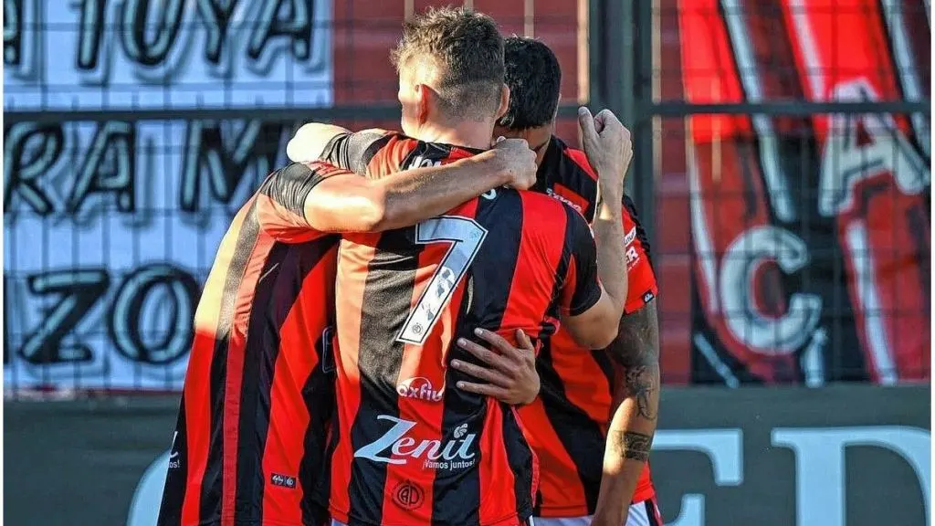 Patronato iguala 0 a 0 en su visita a San Martín de San Juan