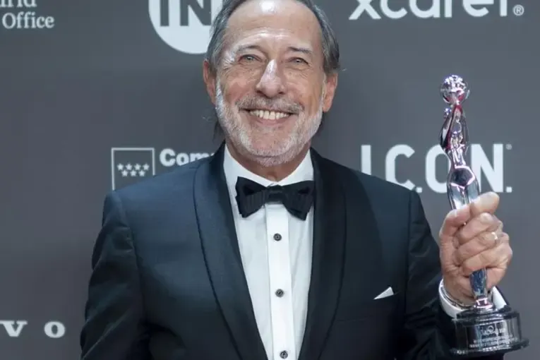 Premios Platino 2026: Guillermo Francella recibió el galardón de honor