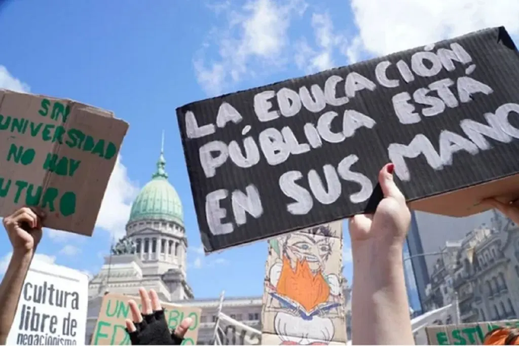 Recorte en educación: el Gobierno quitó más de $78.000 millones y frenó obras universitarias