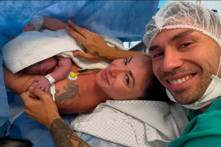 Un Campeón del Mundo anunció el nacimiento de su segunda hija