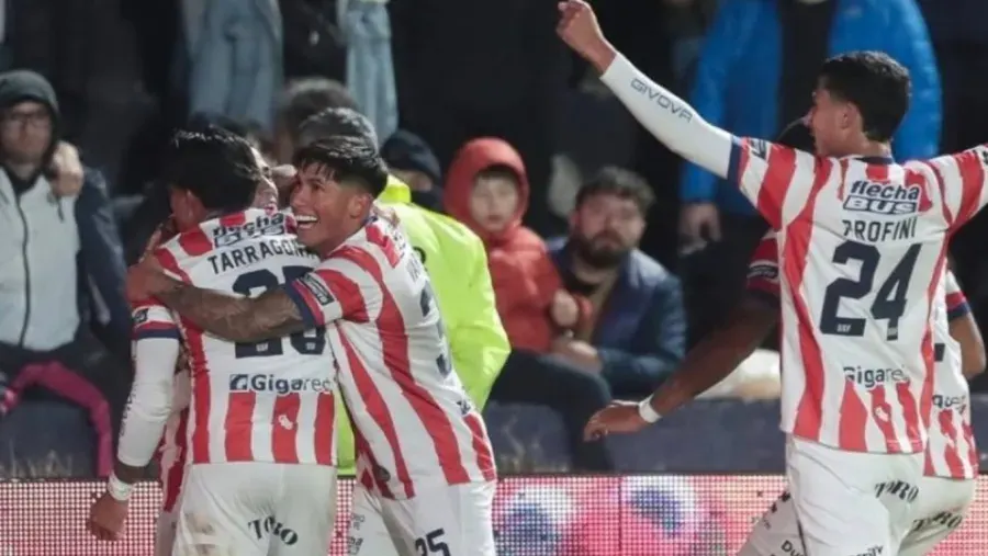 Unión dio el golpe y le ganó al mejor de la fase regular para avanzar a cuartos