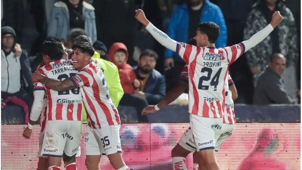 Unión metió batacazo, dejó a Independiente Rivadavia sin nada en Mendoza