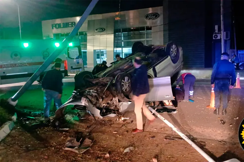 Accidente en avenida de Concordia dejó dos heridos