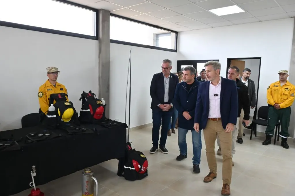 Frigerio activó obras y fondos en Victoria con foco en seguridad y salud