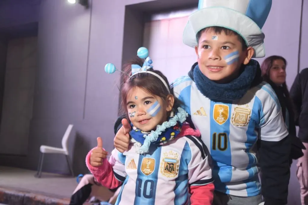 Los paranaenses vibraron con la Selección