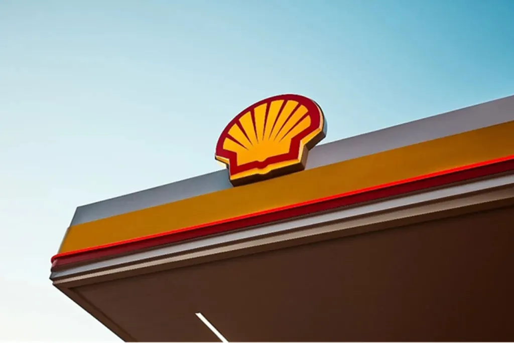 Vendieron 894 estaciones de servicio Shell en Argentina a un grupo suizo