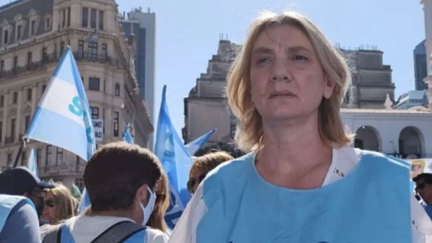 Docentes privados, preocupados y enojados por la falta de pago