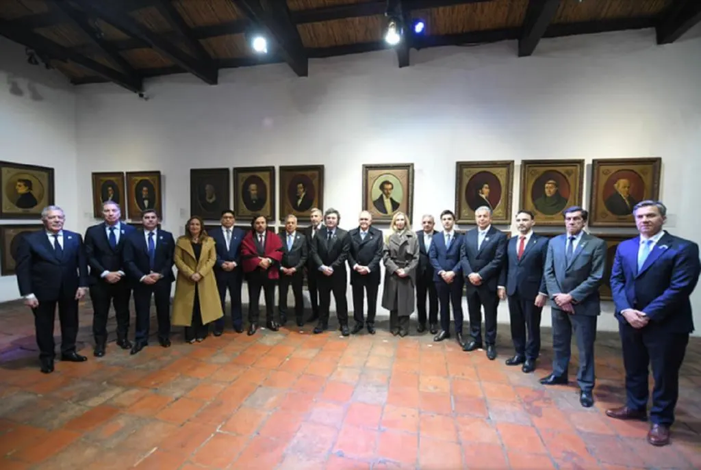 El Gobierno acentúa el recorte de fondos a las provincias y ya supera el 60% en el primer semestre