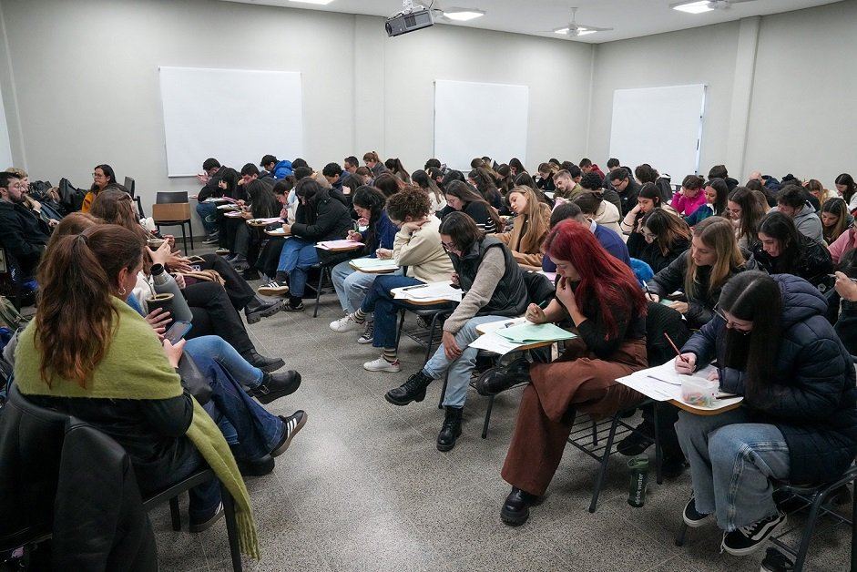 Entre Ríos realizó el examen de residencias en salud con la participación de 290 postulantes