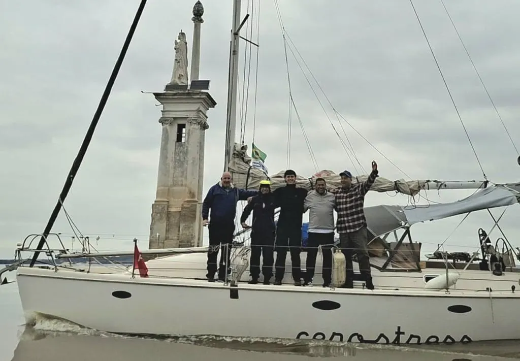 Entrerrianos hacen 2.500 kilómetros en velero desde Concepción del Uruguay hasta Río de Janeiro