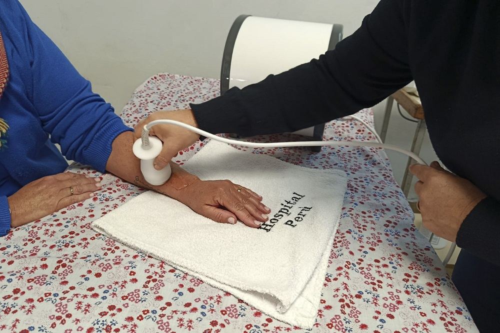 Equipamiento para el “Hospital Perú” de Galarza