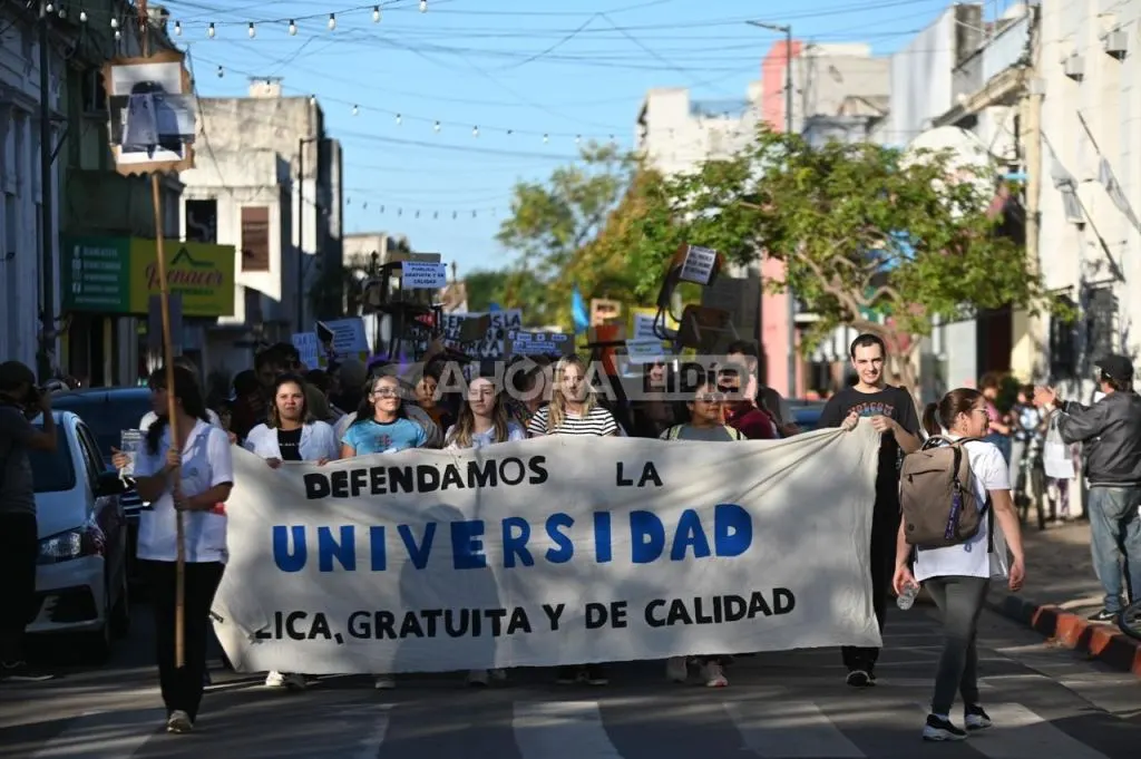 Financiamiento universitario: acusan al Gobierno de desfinanciar las universidades y desconocer una ley vigente