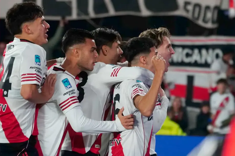 Fútbol libre, River vs, Barracas Central en vivo
