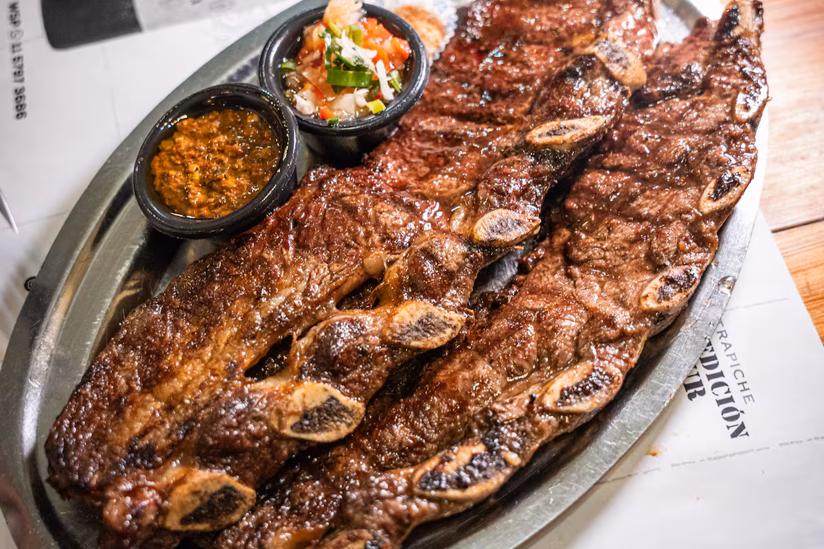 La carne vacuna casi no subió en junio y alivió la mesa