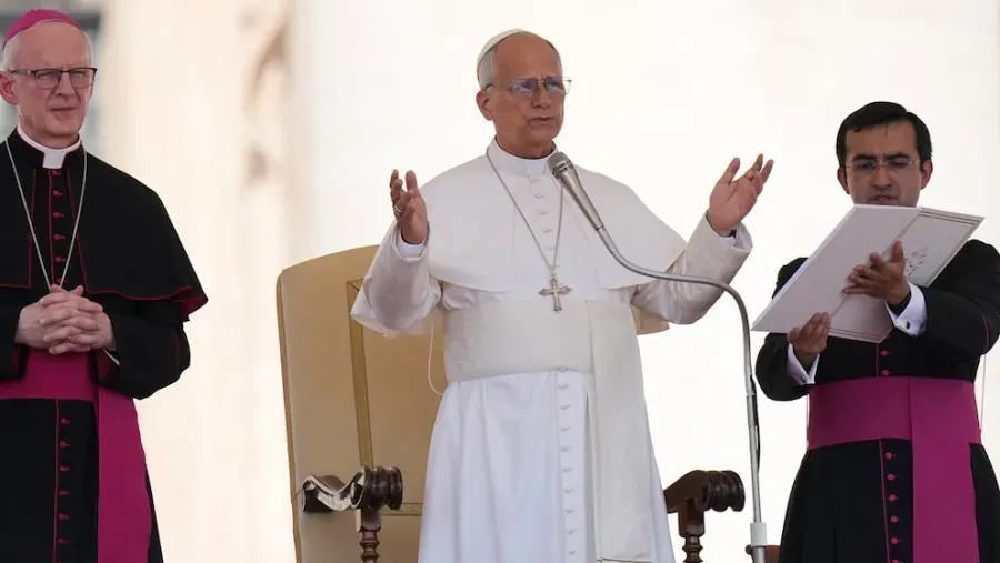 Llegó a Uruguay una misión del Vaticano y analizan la posibilidad de que el Papa oficie una misa en Paysandú